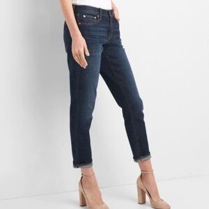 GAP Denim Best Girlfriend Mid Rise Cropped Dark Rinse Jeans Size 27